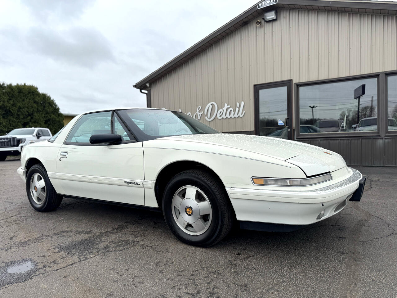1990 Buick Reatta Coupe