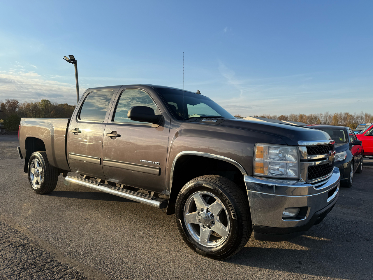 Chevrolet Silverado 2500HD LT Crew Cab 4WD 2011