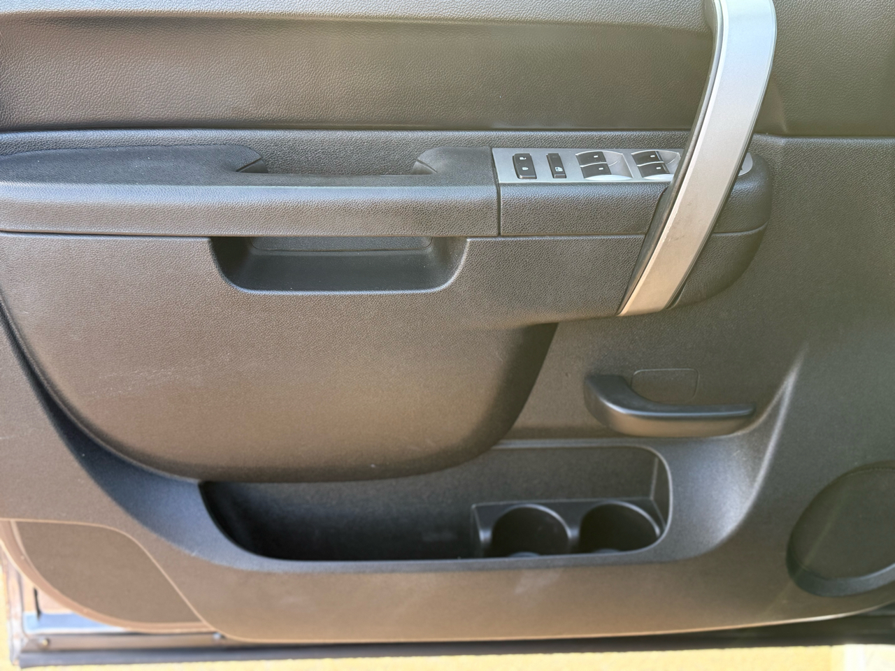 Chevrolet Silverado 2500HD LT Crew Cab 4WD 2011