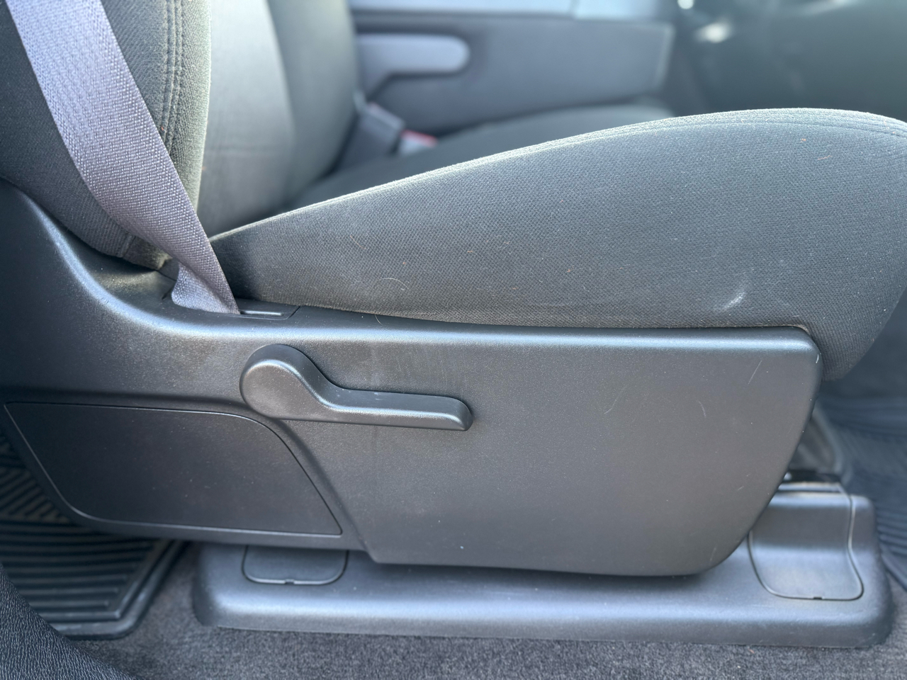 Chevrolet Silverado 2500HD LT Crew Cab 4WD 2011