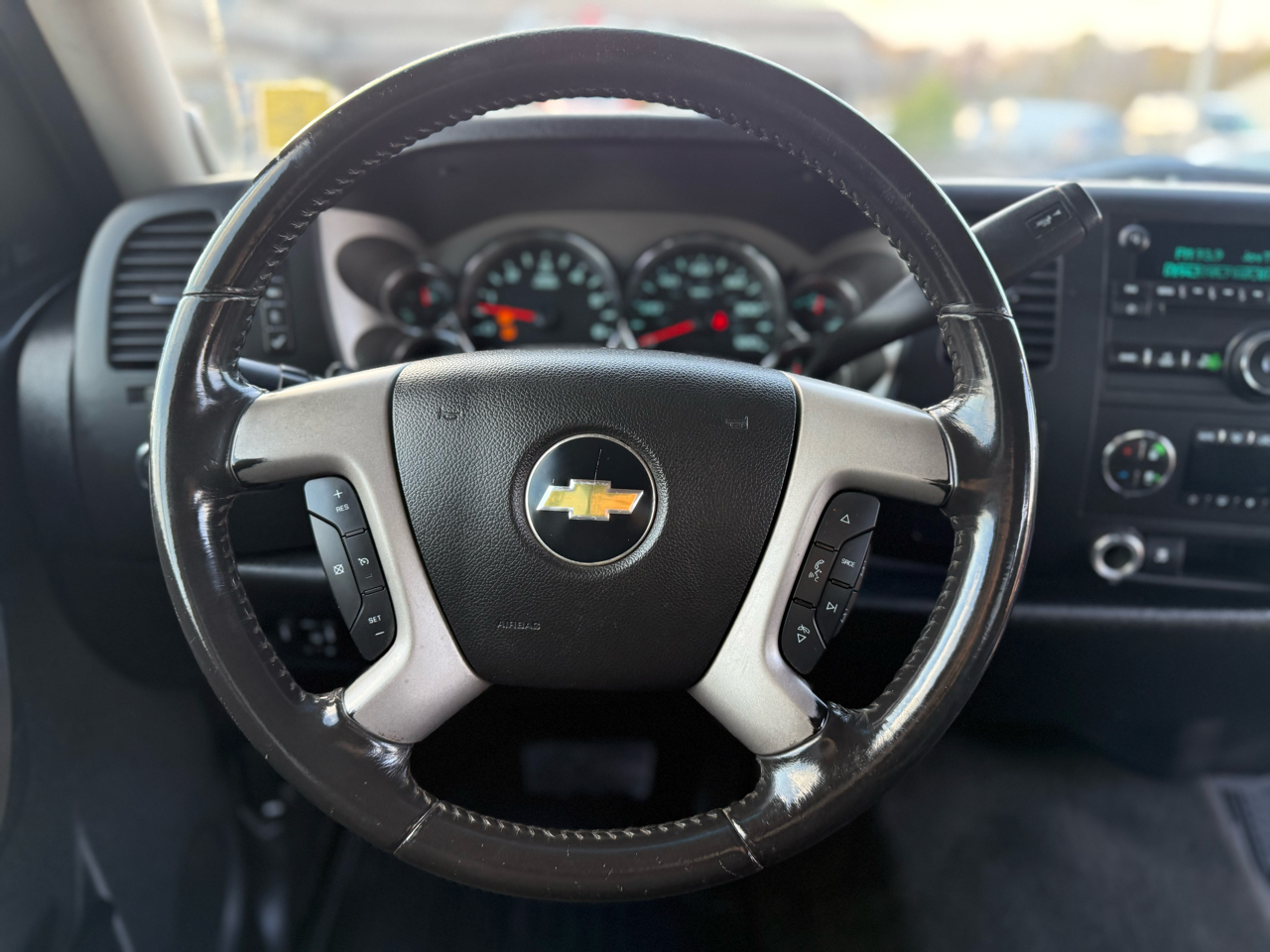 Chevrolet Silverado 2500HD LT Crew Cab 4WD 2011