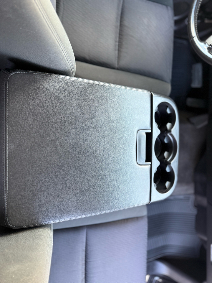 Chevrolet Silverado 2500HD LT Crew Cab 4WD 2011