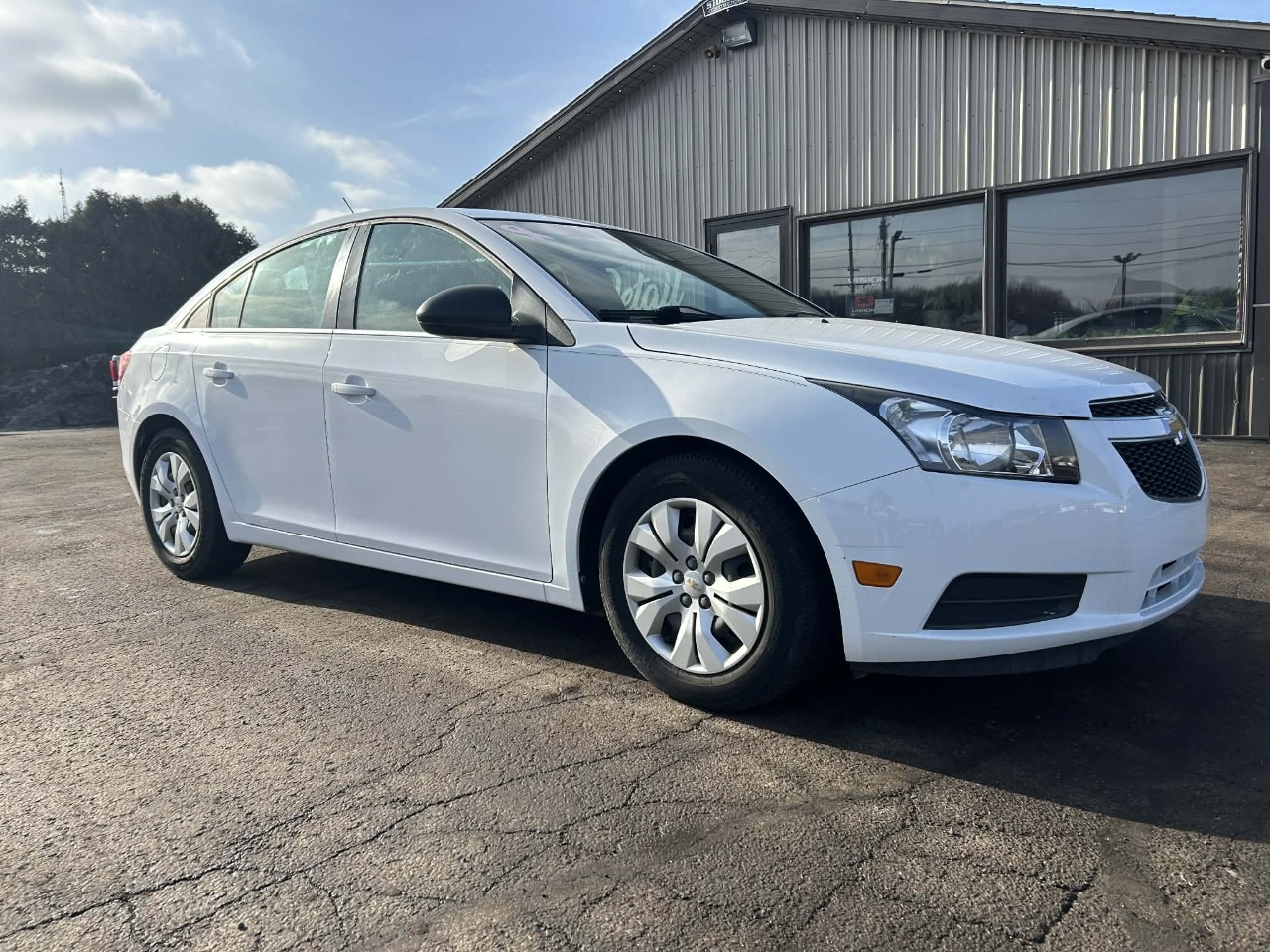 2012 Chevrolet Cruze LS's photo