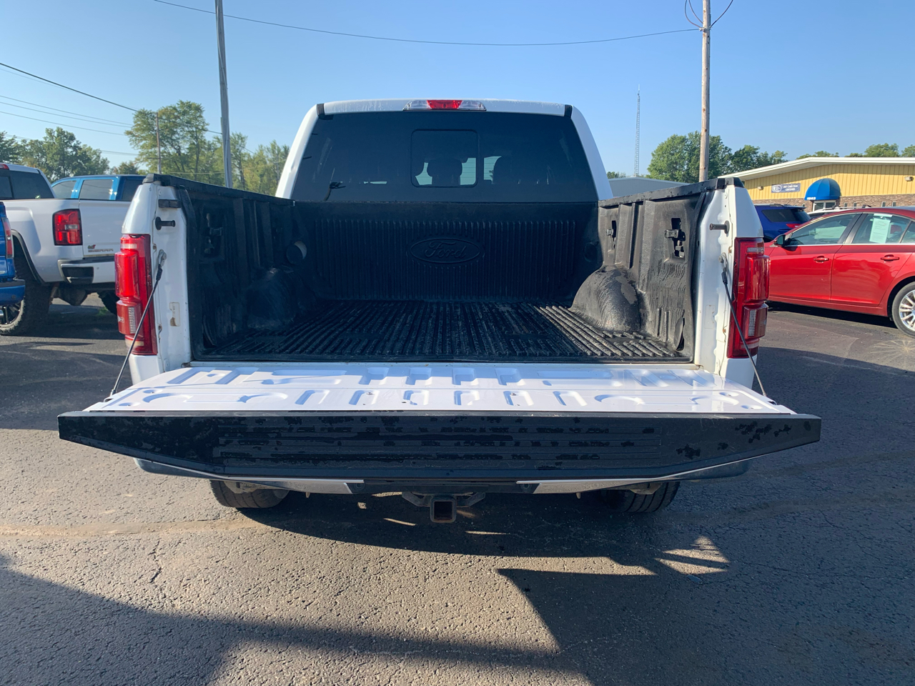 Ford F-150 XL SuperCrew 5.5-ft. Bed 4WD 2015