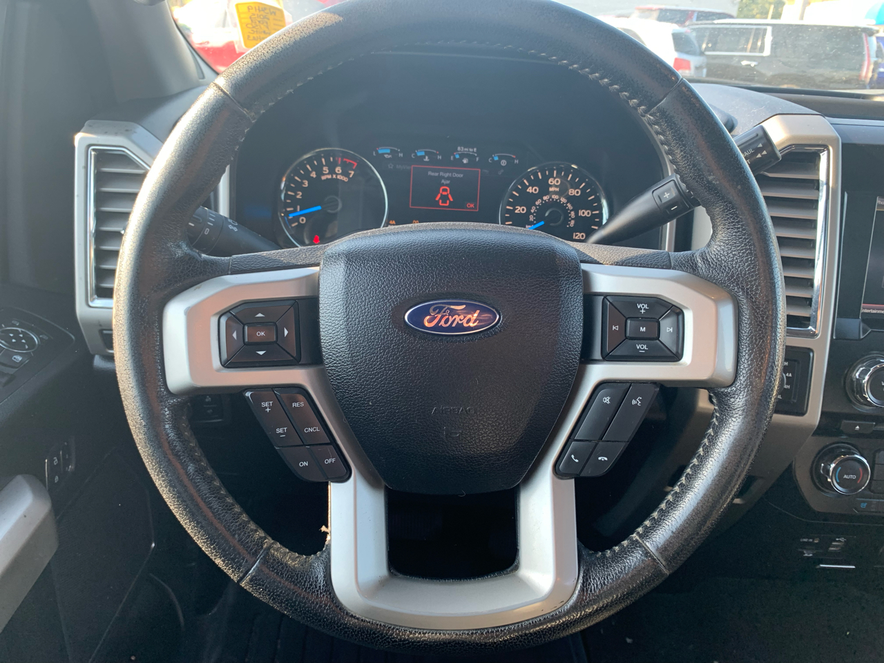 Ford F-150 XL SuperCrew 5.5-ft. Bed 4WD 2015