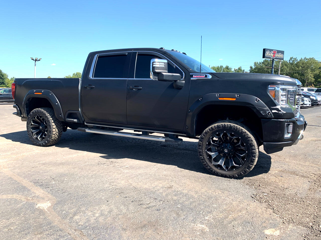 2022 GMC Sierra 2500HD Denali Crew Cab 4WD SB