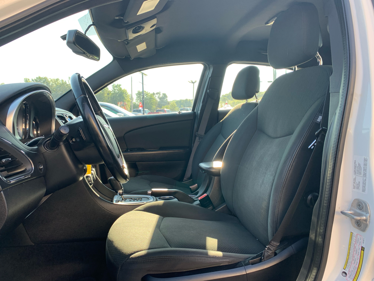 Chrysler 200 Touring 2012