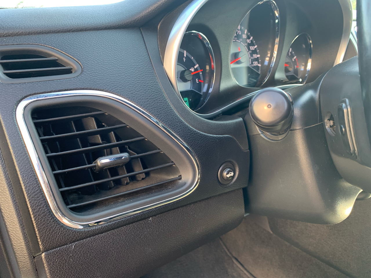 Chrysler 200 Touring 2012