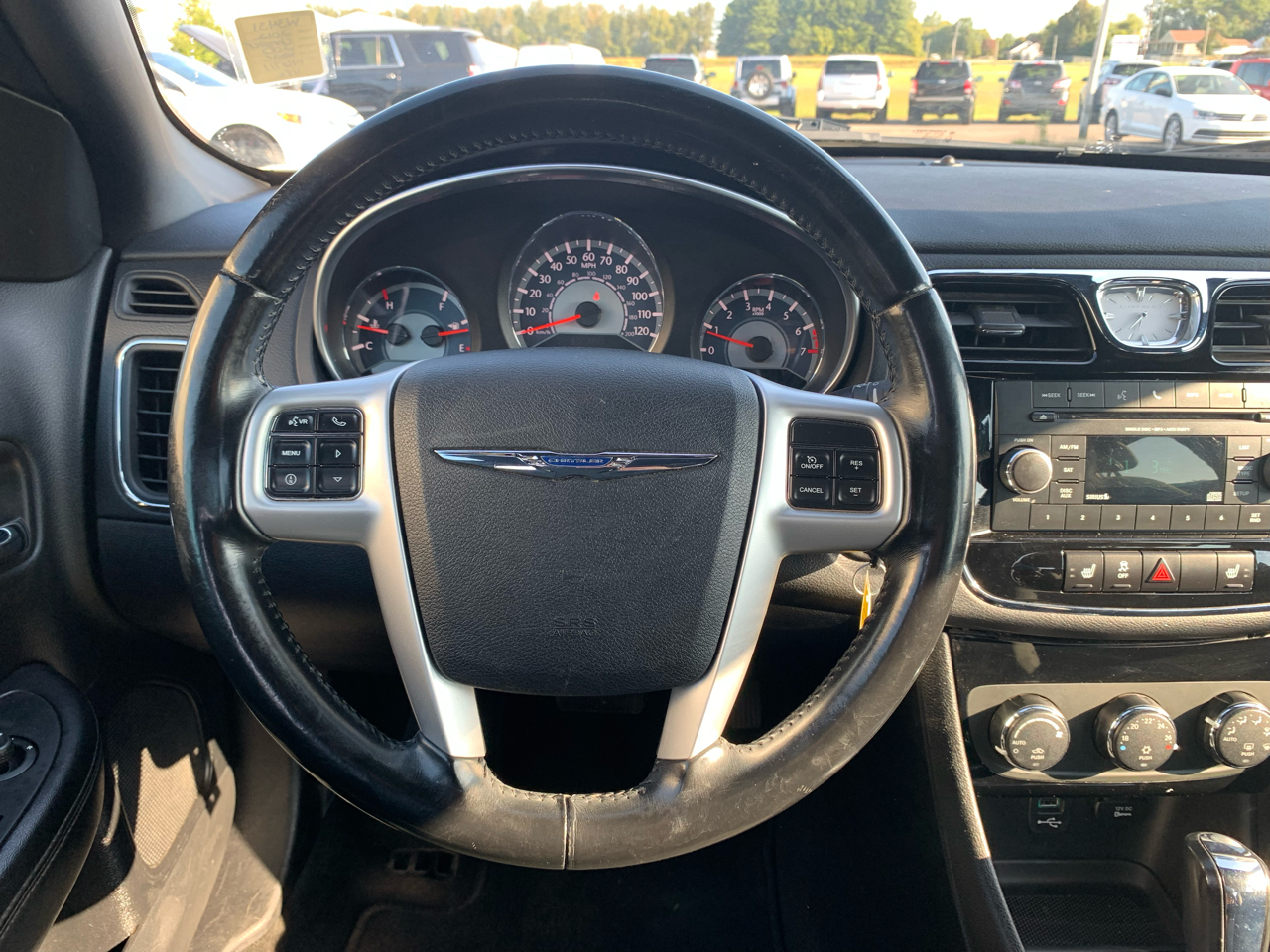 Chrysler 200 Touring 2012