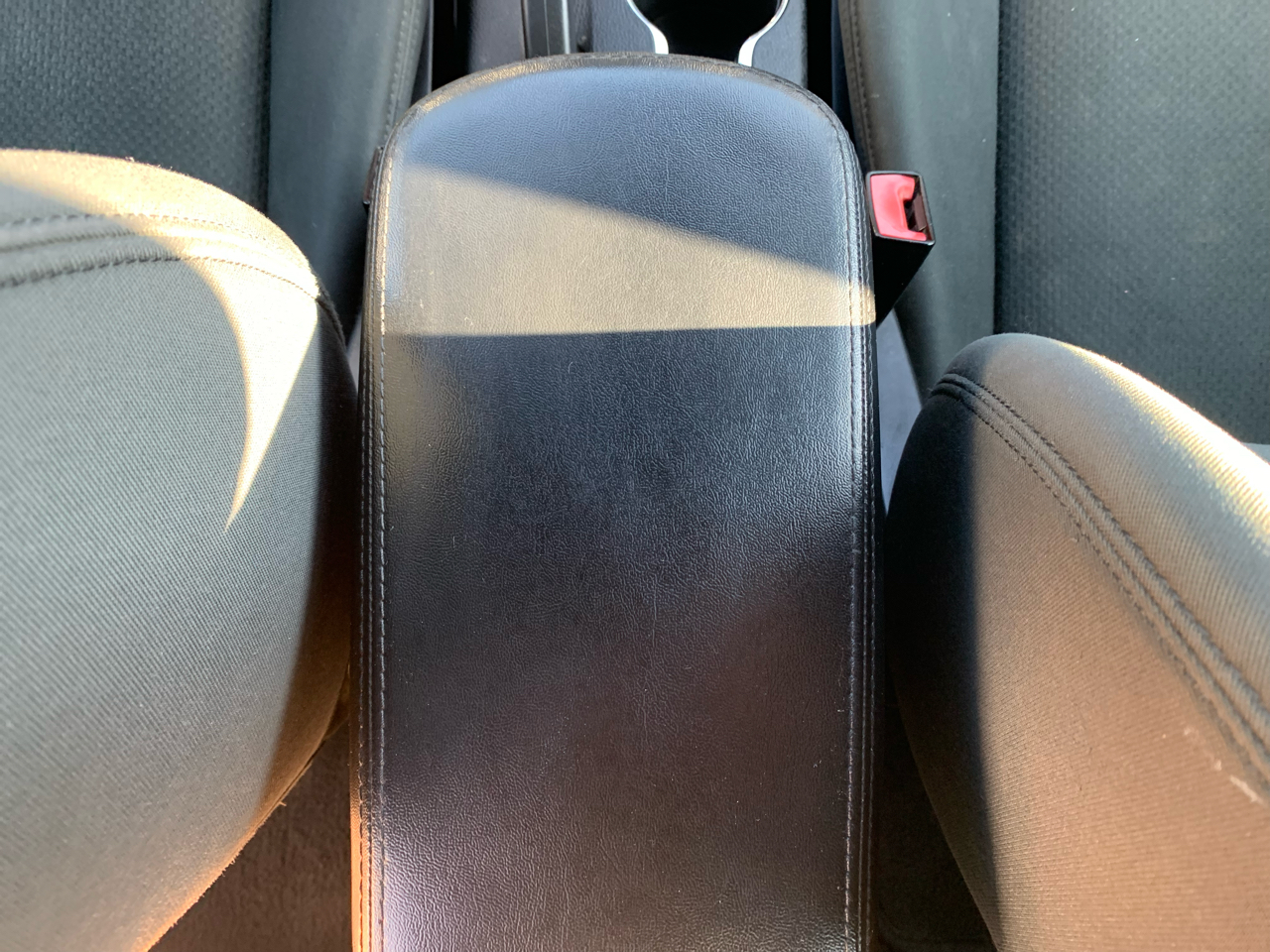 Chrysler 200 Touring 2012