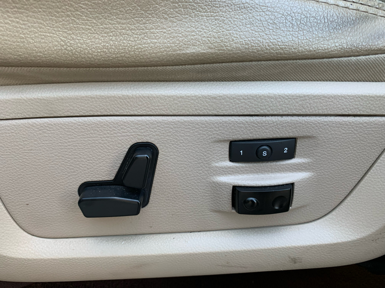 RAM 3500 Laramie Crew Cab LWB 4WD DRW 2017