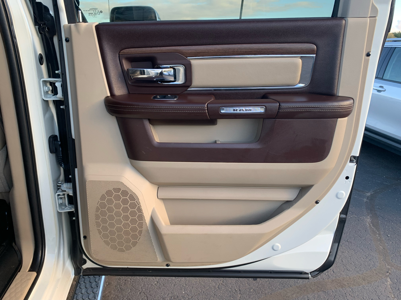 RAM 3500 Laramie Crew Cab LWB 4WD DRW 2017