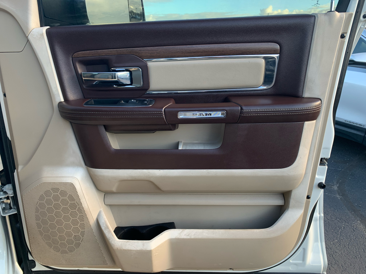 RAM 3500 Laramie Crew Cab LWB 4WD DRW 2017