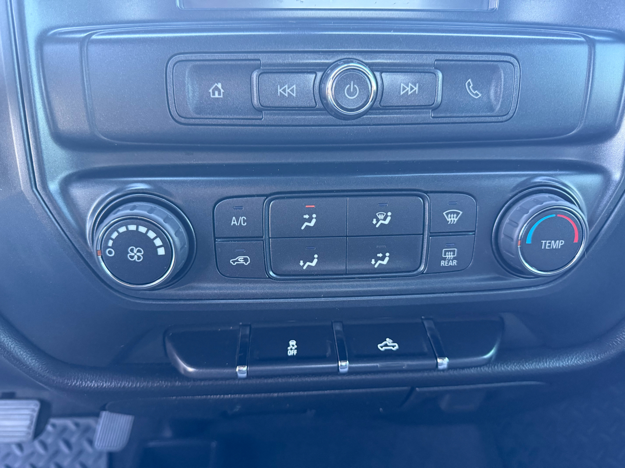 Chevrolet Silverado 1500 Work Truck Double Cab 4WD 2018