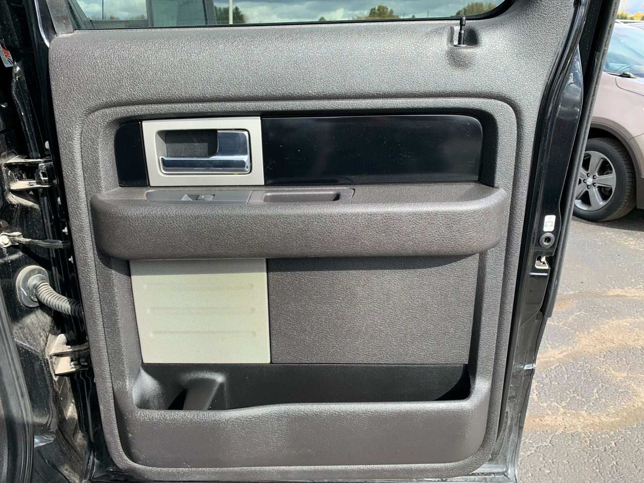 Ford F-150 XLT SuperCrew 6.5-ft. Bed 4WD 2011