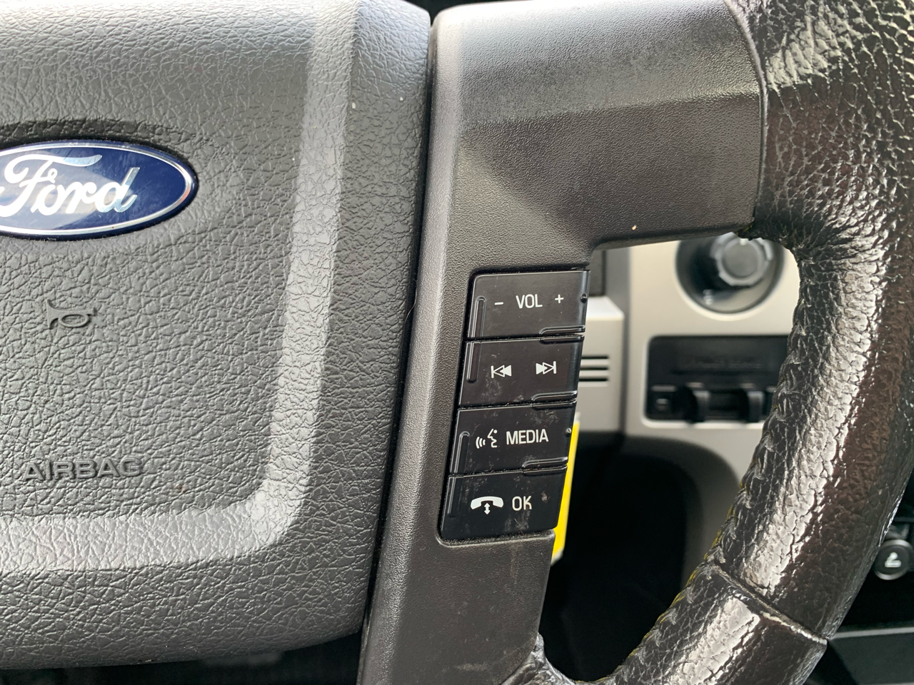 Ford F-150 XLT SuperCrew 6.5-ft. Bed 4WD 2011