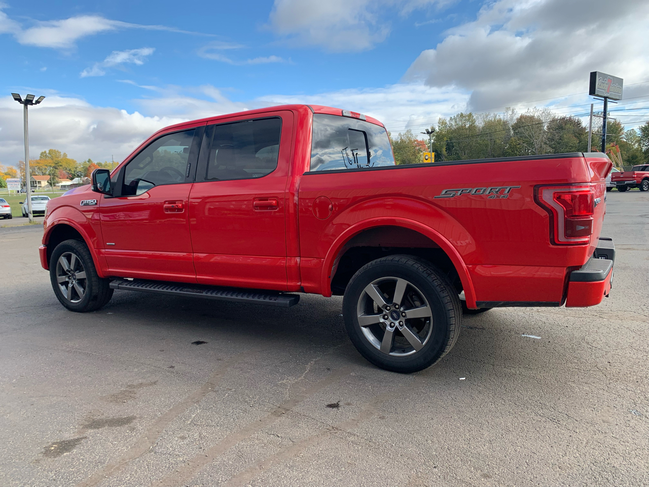 Ford F-150 XL SuperCrew 5.5-ft. Bed 4WD 2015