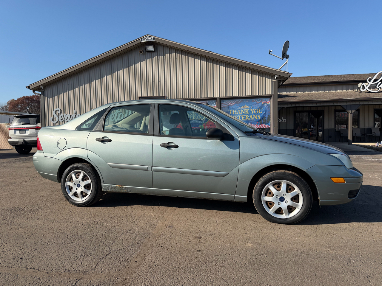 2005 Ford Focus ZX4 S