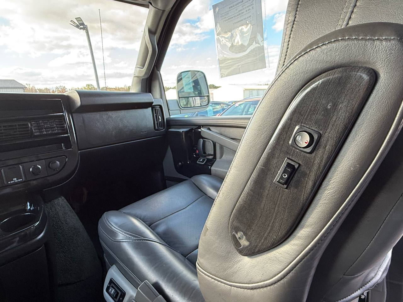 GMC Savana G2500 Cargo 2020