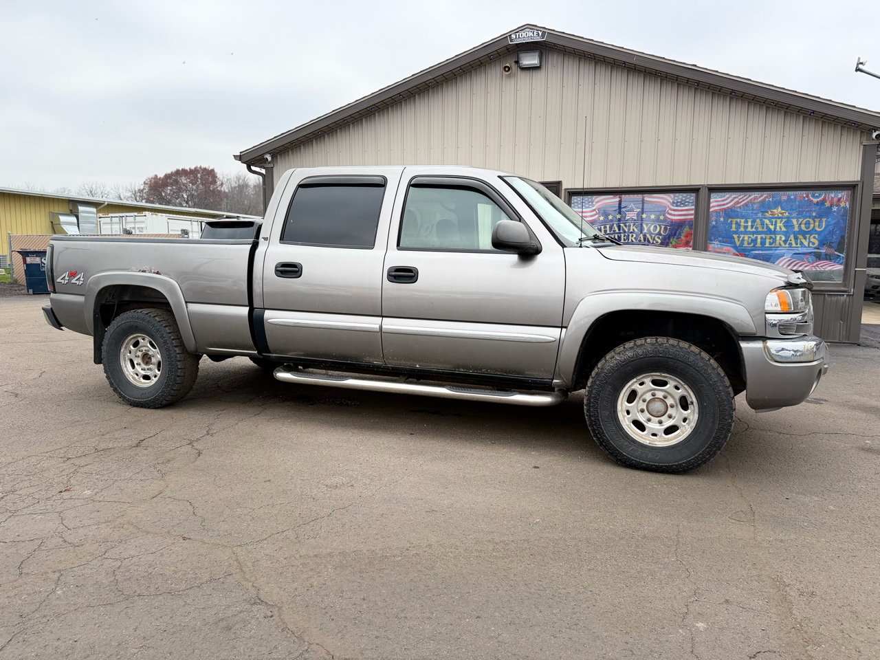 2007 GMC Classic Sierra SLE's photo