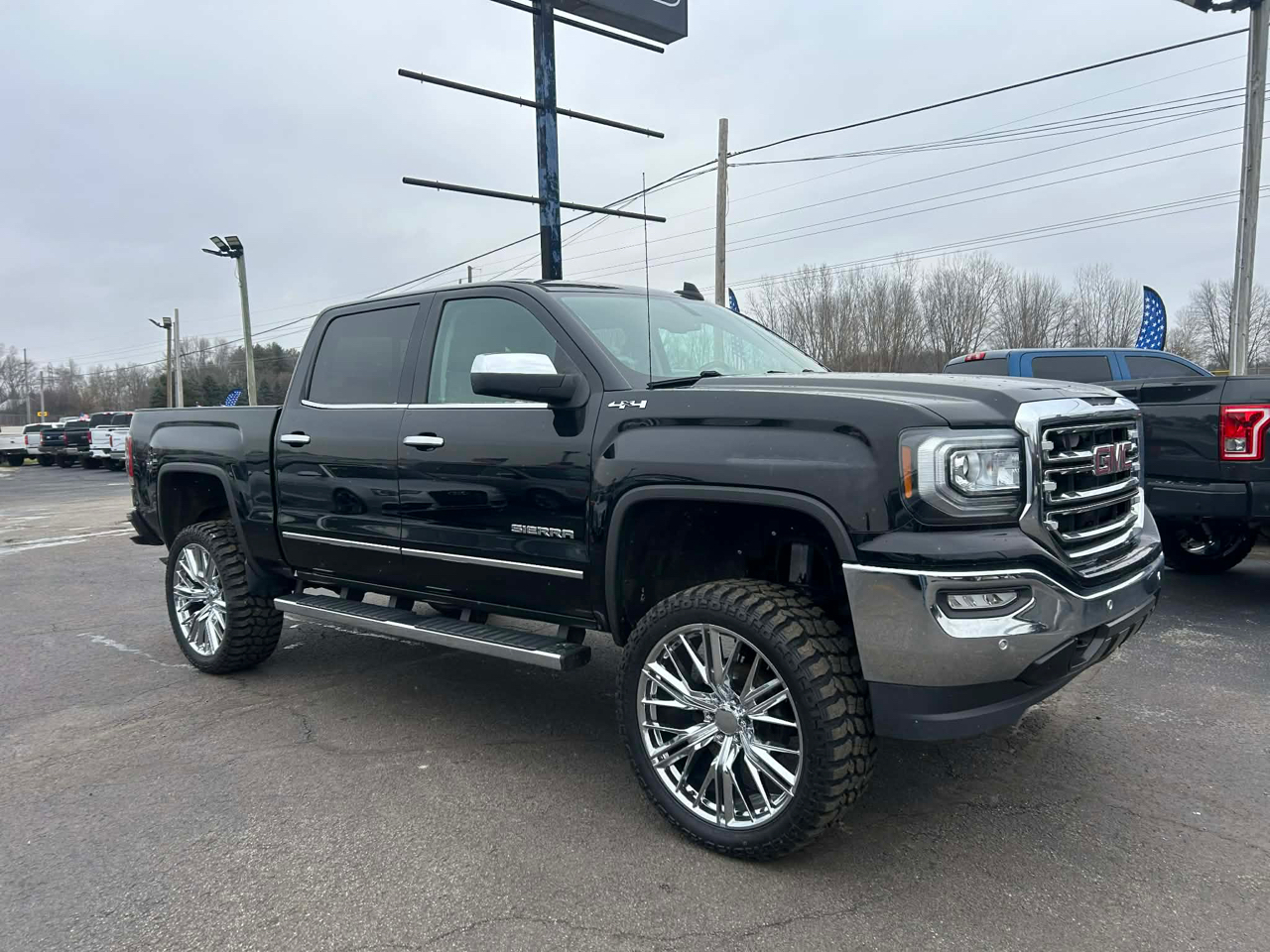 2017 GMC Sierra 1500 SLT's photo