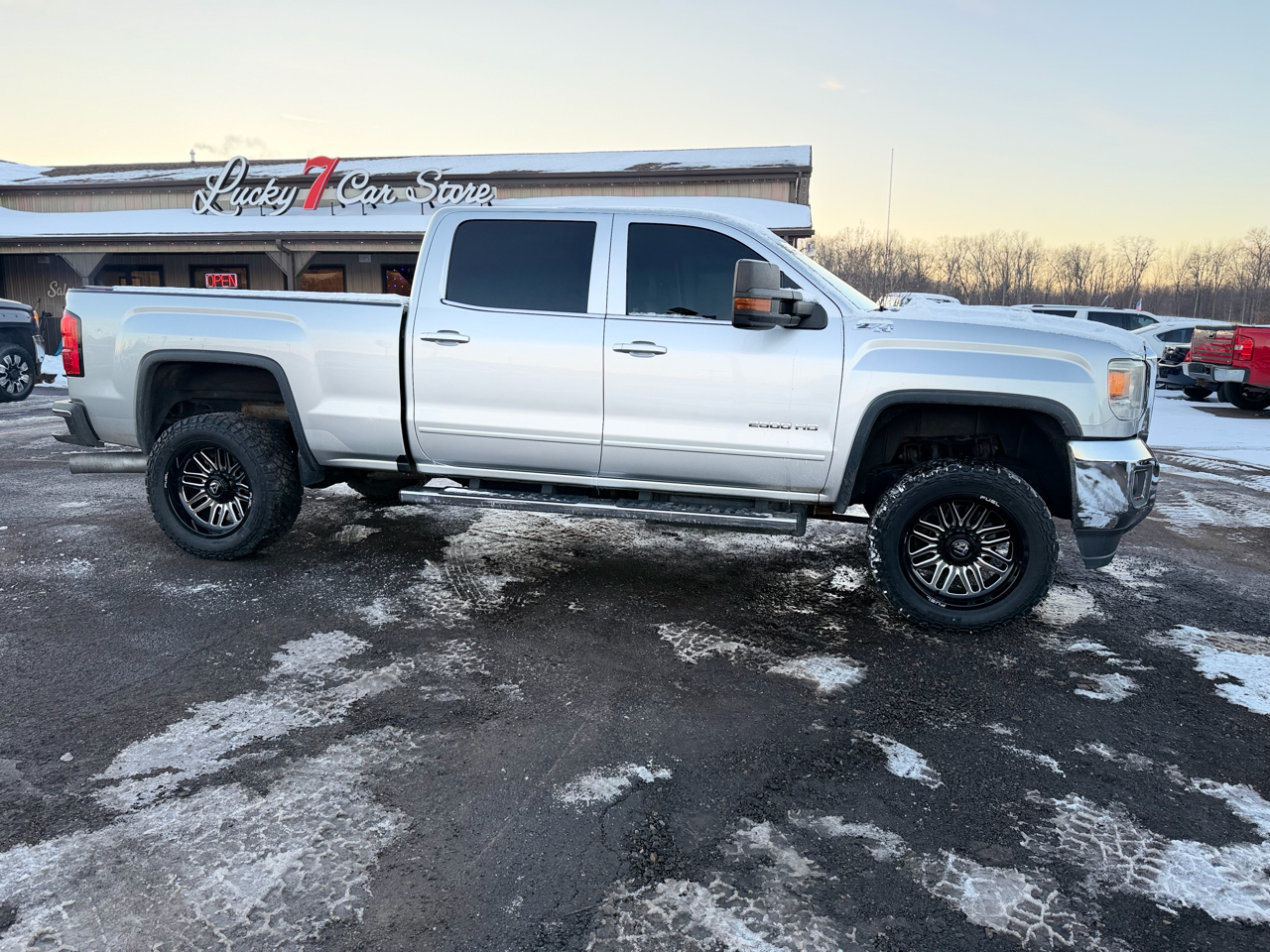 2016 GMC Sierra 2500HD SLE's photo