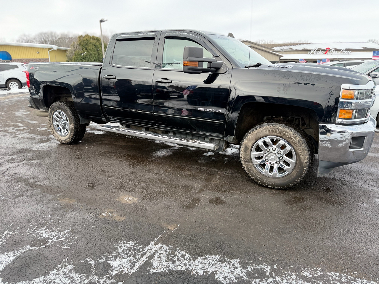 2017 Chevrolet Silverado 2500HD LT Crew Cab 4WD