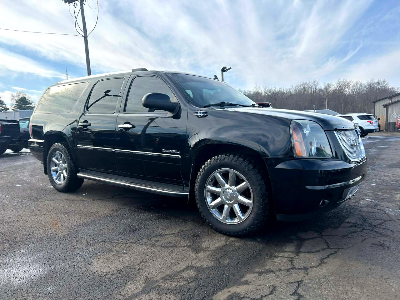2011 GMC Yukon Denali XL 4WD