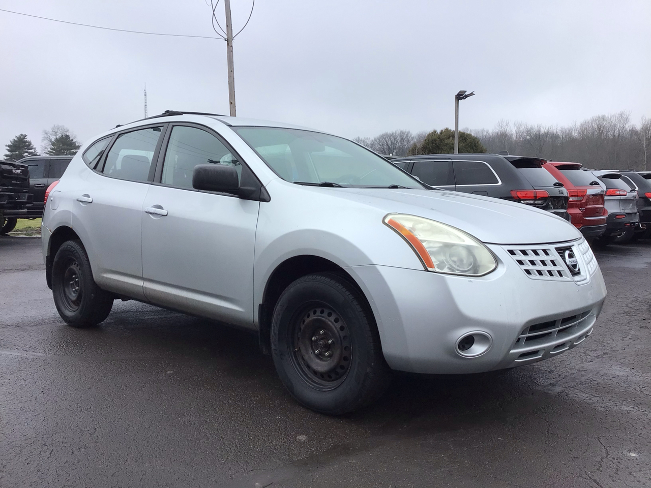 2010 Nissan Rogue S's photo