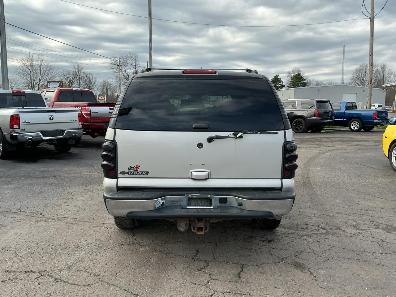 View vehicle photo 3