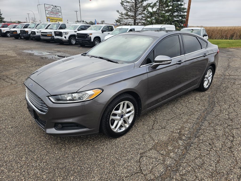2013 Ford Fusion SE