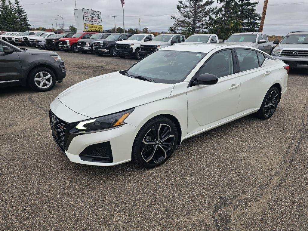 2023 Nissan Altima 2.5 SR AWD