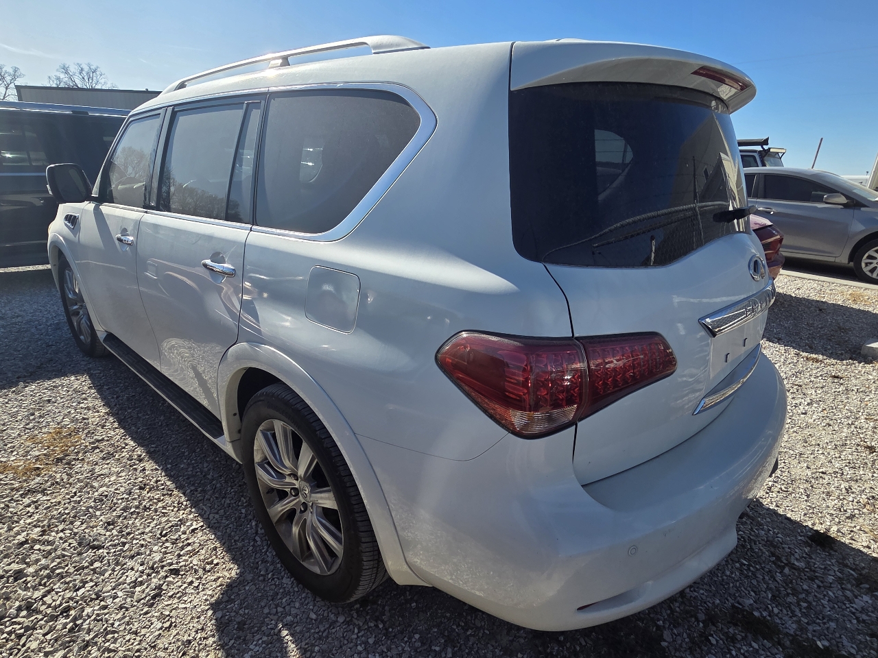 Infiniti QX56 4WD 2011