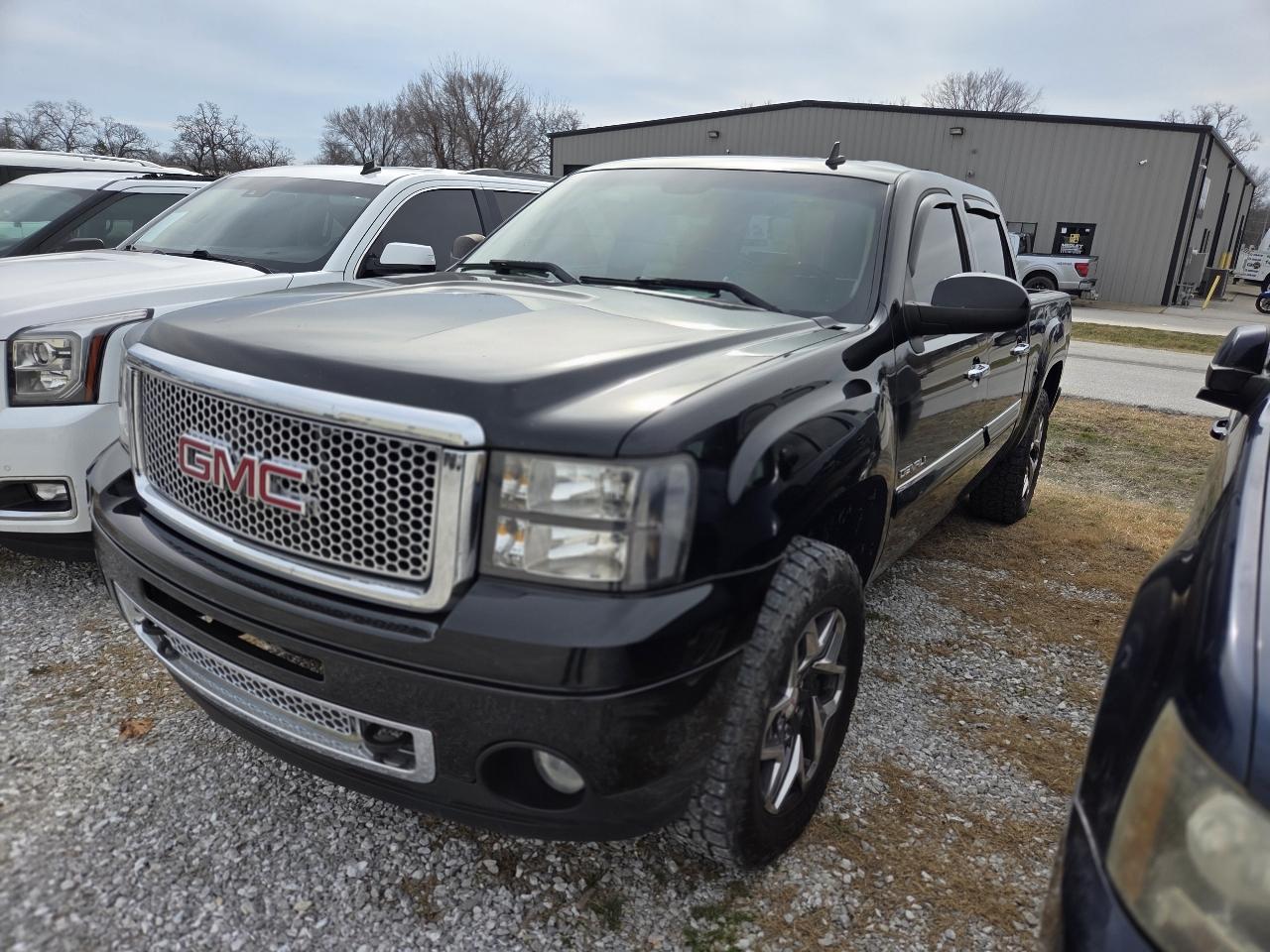 GMC Sierra 1500 Denali Crew Cab AWD 2010