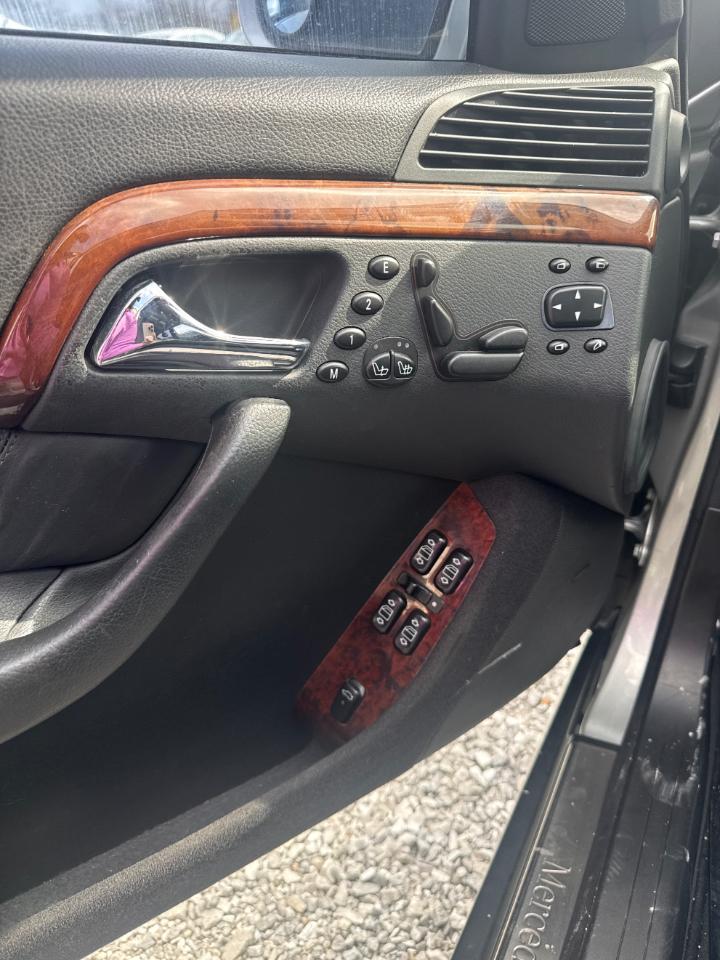 Mercedes-Benz S-Class  2000