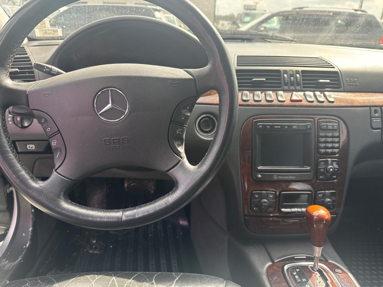 Mercedes-Benz S-Class  2000