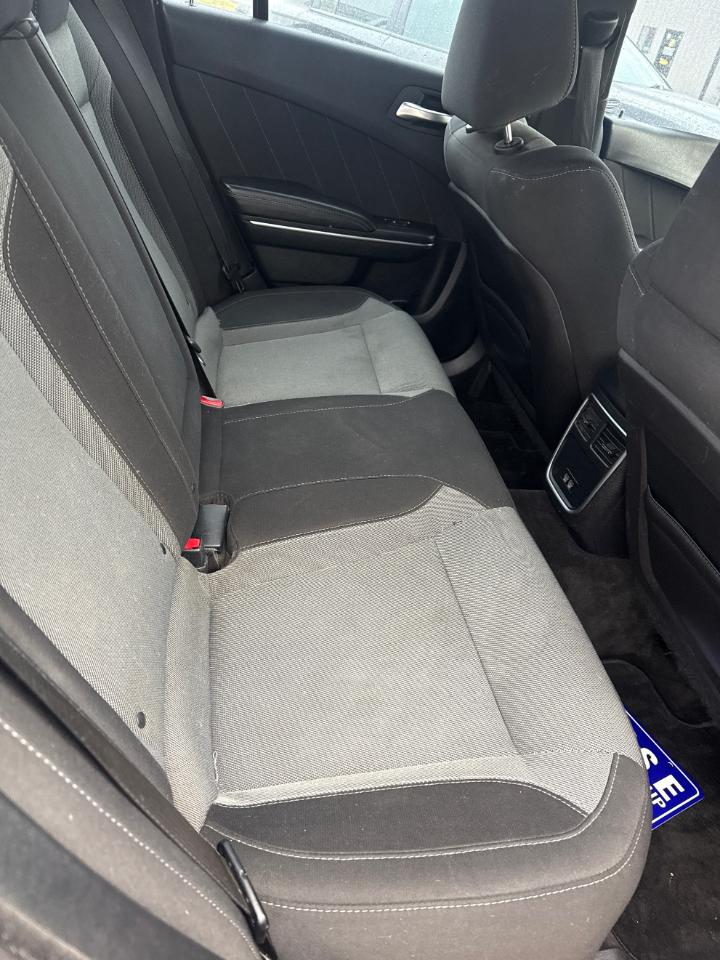 Dodge Charger SXT 4D Sedan 2016