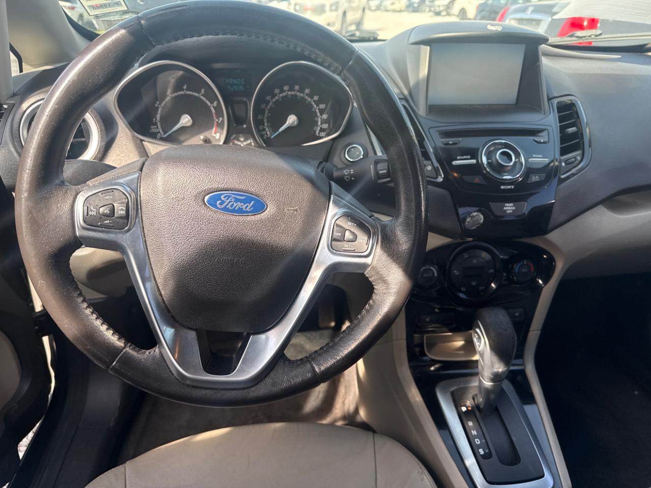 Ford Fiesta Titanium 2015