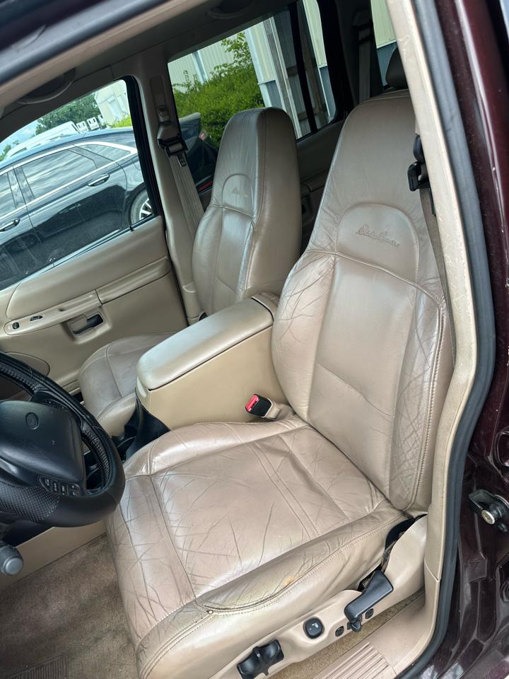 Ford Explorer 2WD 4dr V8 Eddie Bauer 1999