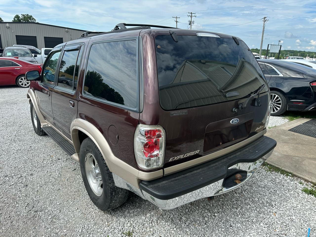 Ford Explorer 2WD 4dr V8 Eddie Bauer 1999
