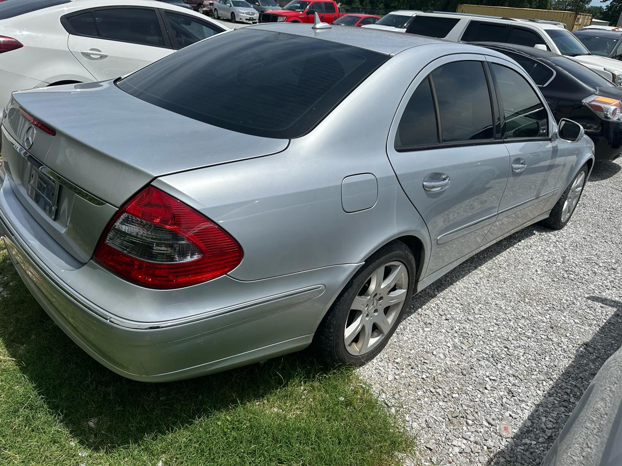 Mercedes-Benz E350 Base 2007