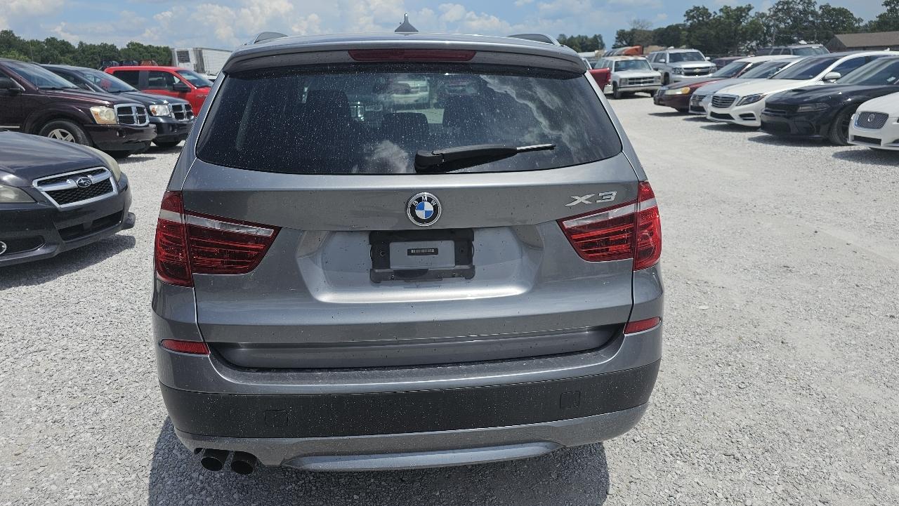 BMW X3  2011