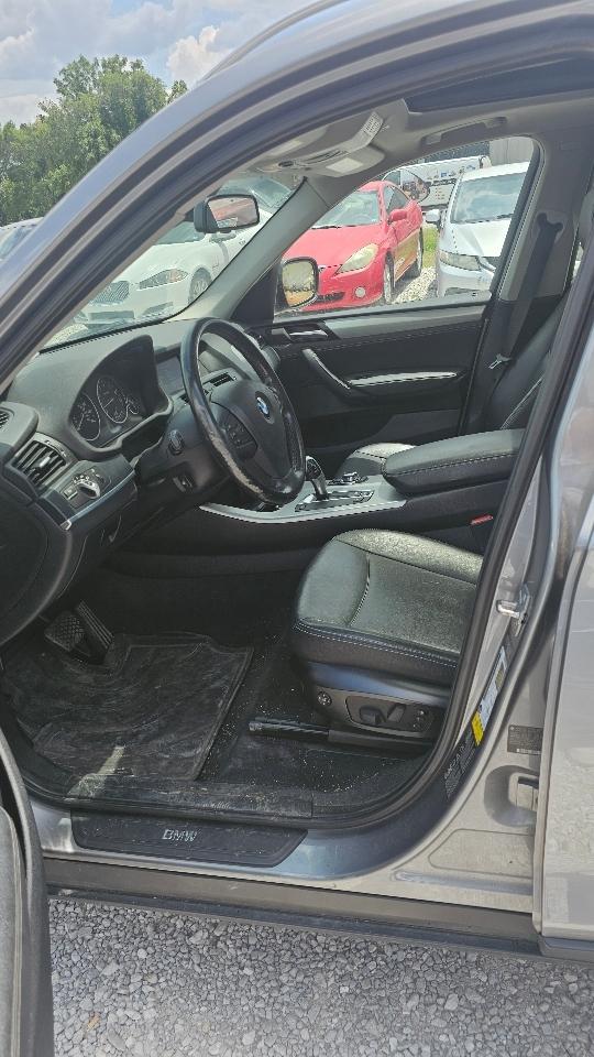 BMW X3  2011