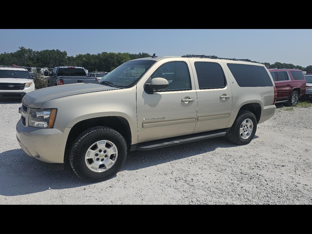 Chevrolet Suburban  2012