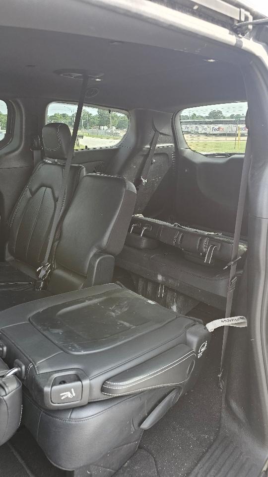 Chrysler Pacifica Select FWD 2018