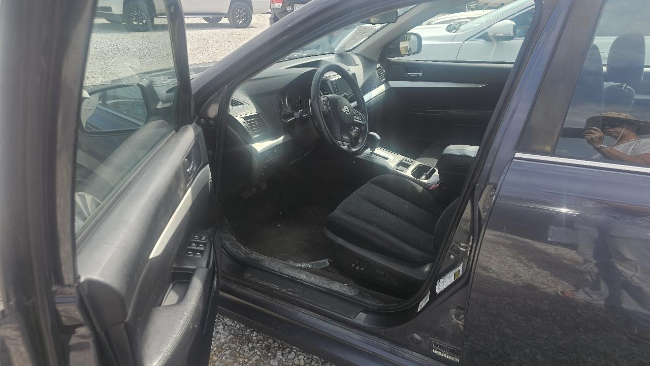 Subaru Legacy  2013