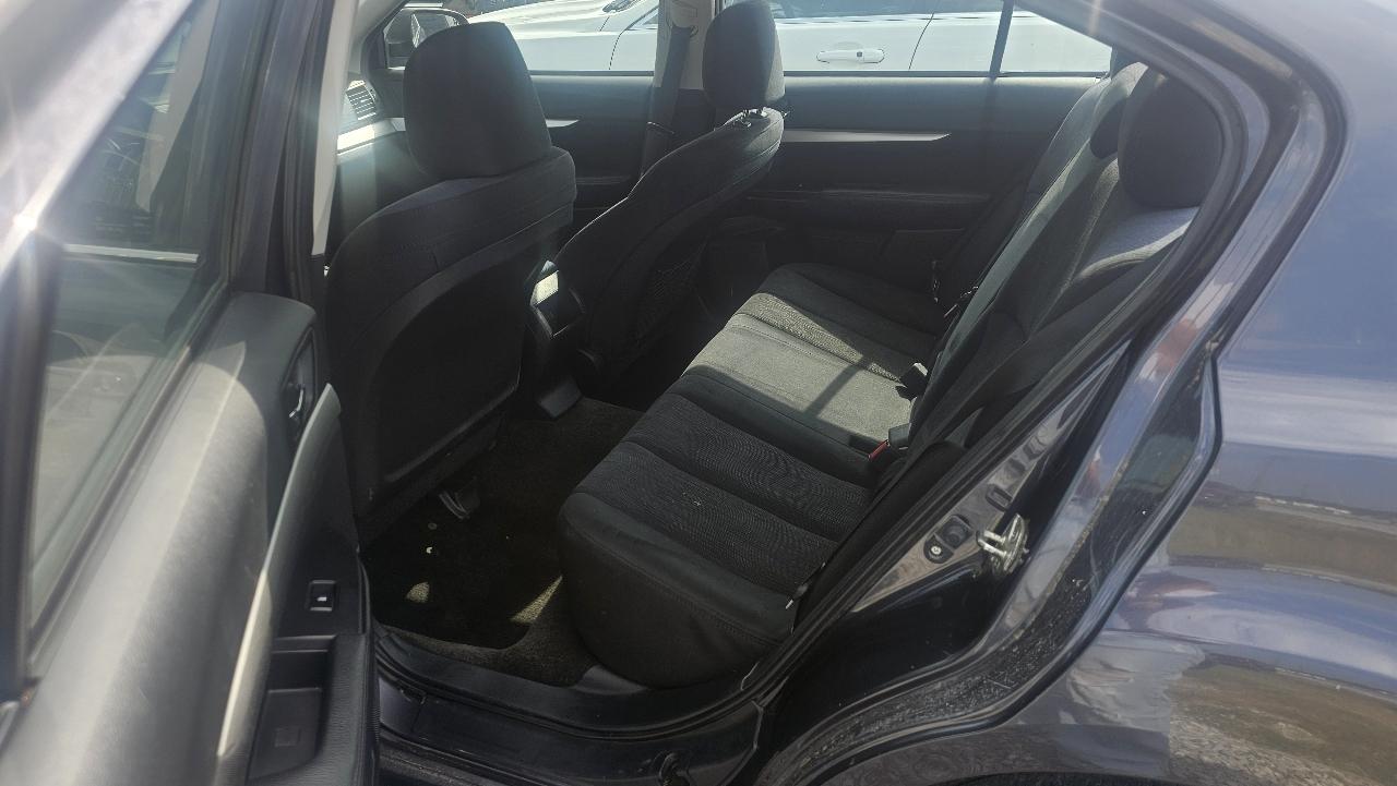 Subaru Legacy  2013