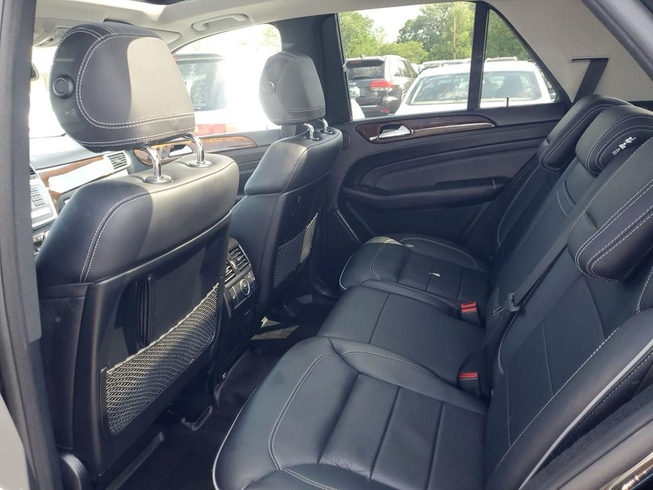 Mercedes-Benz ML55 AMG  2014