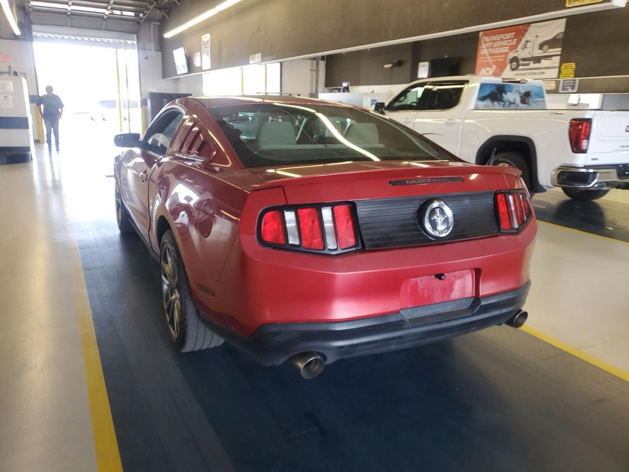 Ford Mustang  2012