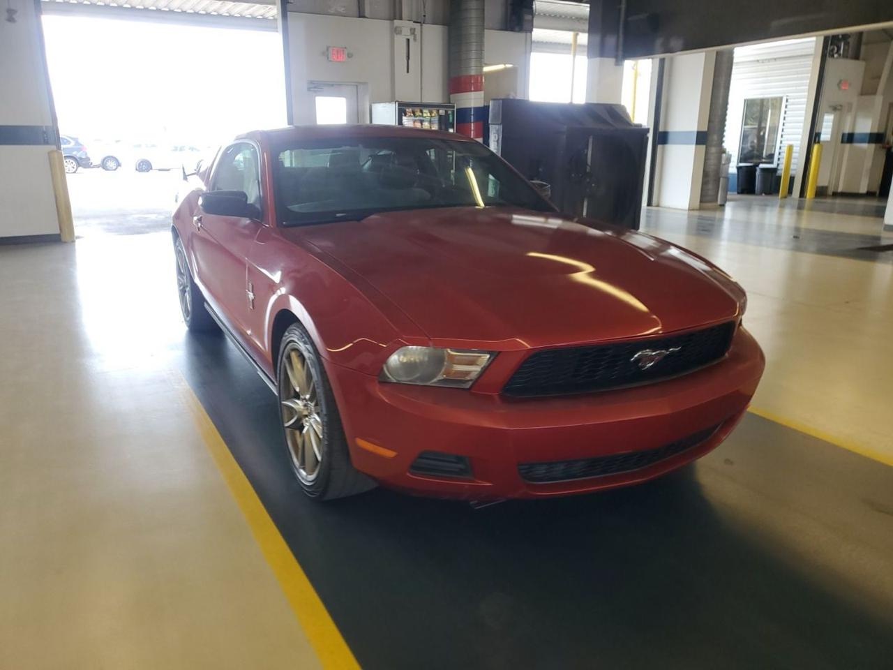 Ford Mustang  2012